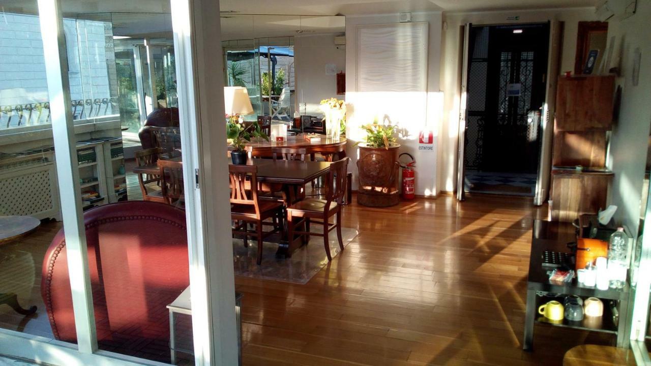 Bb Roma Prati Bed and Breakfast Eksteriør billede